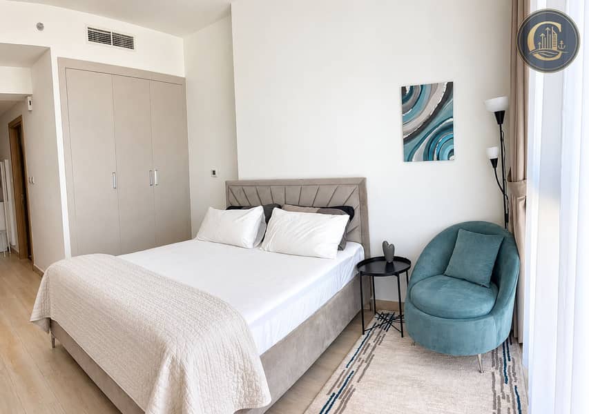 2 Modern Hotel Bedroom Retreat. png