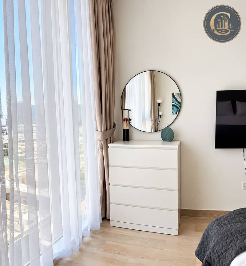 4 Sunlit Minimalist Bedroom Corner. png