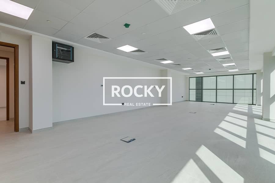 4 Rocky Office Al Barsha-3. jpg