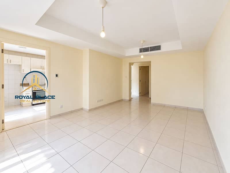 3 Bright Empty Apartment Interior (1). png