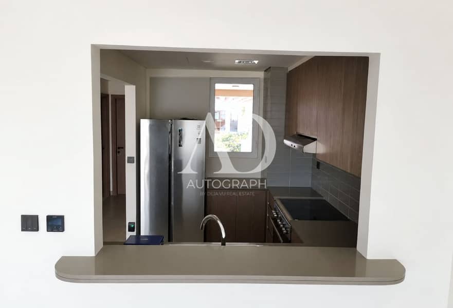 2 Clean real estate interior photo-4. png