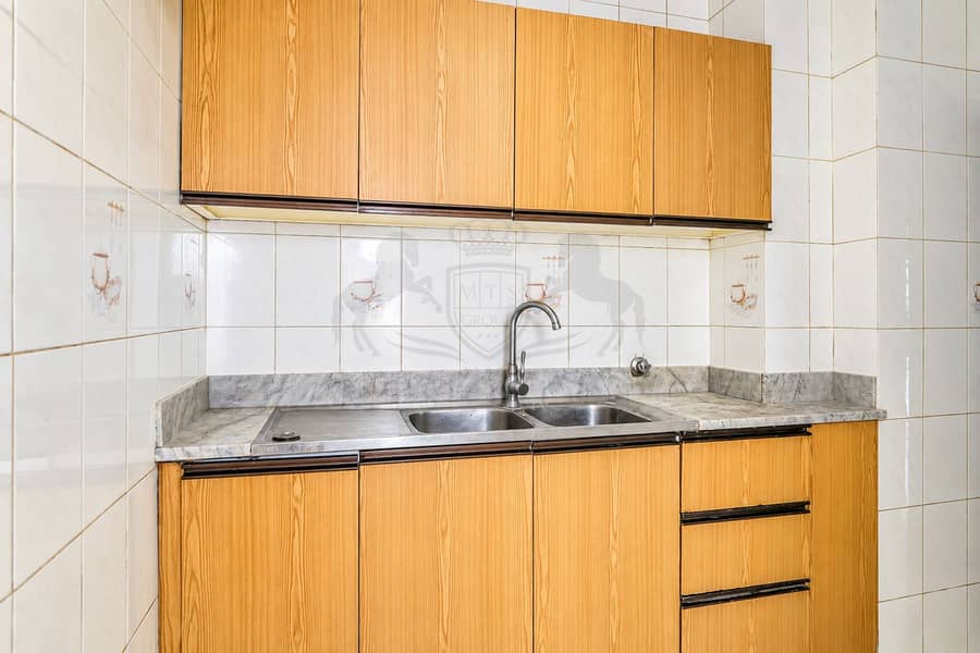 7 Bright Oak Kitchen Sink Alcove (1). png