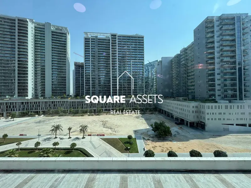 Fitted Office | Tamani Arts | Downtown Skyline View