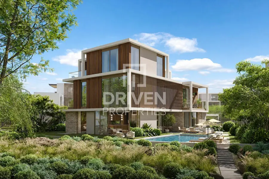 Corner End | Facing the Pool | OP+DLD