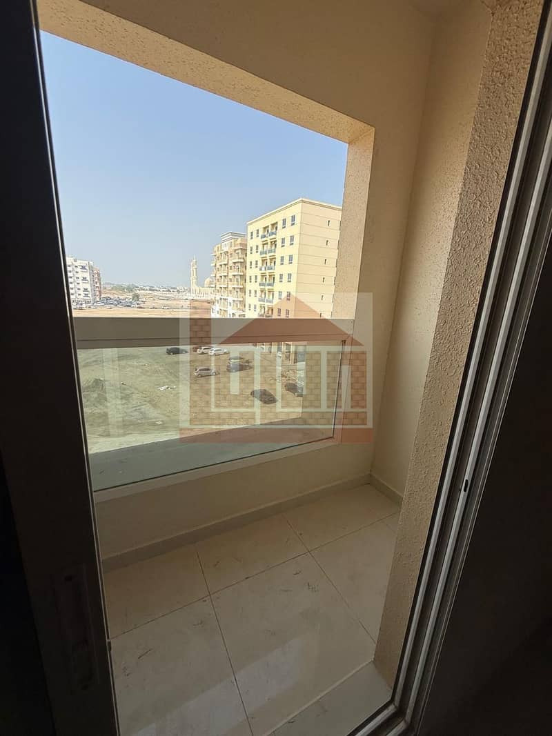 2 البالكونة 2. jpeg