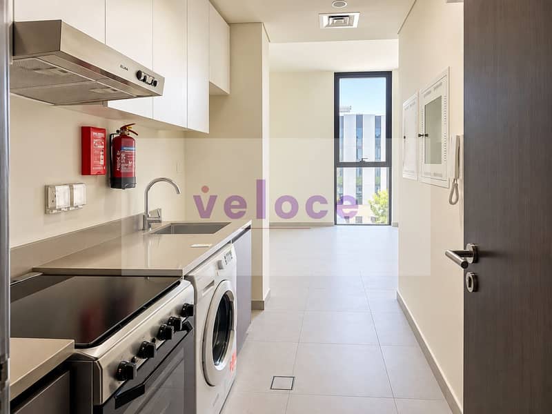 2 Modern Minimalist Kitchen Corridor. png