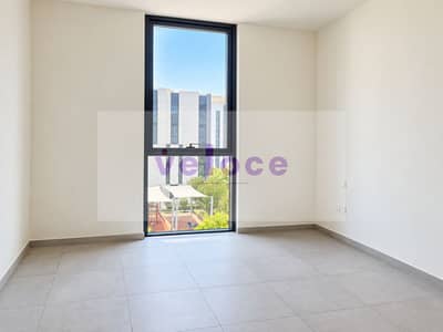 Studio for Sale in Aljada, Sharjah - Minimal Room with Courtyard View. png Studio for Sale in Aljada, Sharjah - Minimal Room with Courtyard View. png