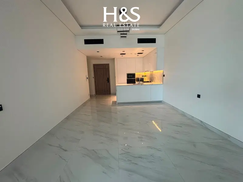 3 BR | Huge Balcony with Private Plunge Pool | Santorini