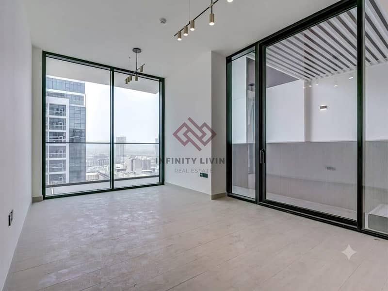 Private Pool | Prime Location | Ready to Move | Unfurnished Private Pool | Prime Location | Ready to Move | Unfurnished