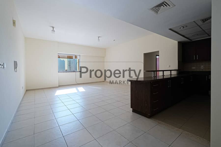 Apartamento en Business Bay,Executive Towers,Executive Tower B (East Heights 4), 86999 AED - 16936261 Apartamento en Business Bay,Executive Towers,Executive Tower B (East Heights 4), 86999 AED - 16936261