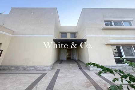 5 habitaciones Villa para en Alquiler en The Meadows, Dubai - Villa en The Meadows,The Meadows 2, 5 dormitorios, 550000 AED - 16965834 5 habitaciones Villa para en Alquiler en The Meadows, Dubai - Villa en The Meadows,The Meadows 2, 5 dormitorios, 550000 AED - 16965834