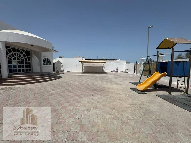 2 1000521624. jpg