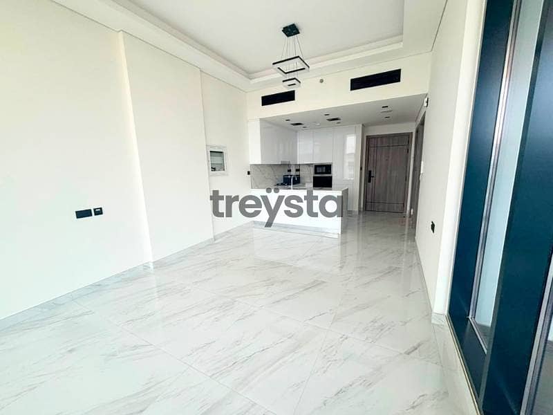 Ready to Move | Prime Location | Well Maintained Ready to Move | Prime Location | Well Maintained