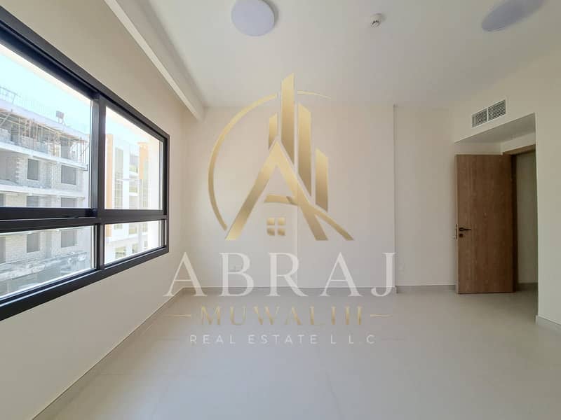 14 1000249980. jpg