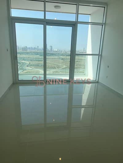 Studio zum Miete in DAMAC Hills, Dubai - WhatsApp Image 2026-10-23 at 12.04. 55 PM (1). jpeg Studio zum Miete in DAMAC Hills, Dubai - WhatsApp Image 2026-10-23 at 12.04. 55 PM (1). jpeg