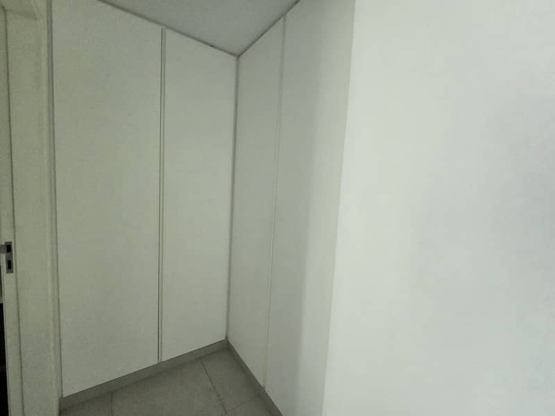 14 268743. jpg