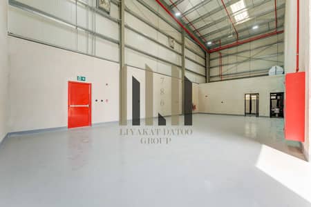 Warehouse for Rent in Jebel Ali, Dubai - DSC09666_67_68_69_70. jpg Warehouse for Rent in Jebel Ali, Dubai - DSC09666_67_68_69_70. jpg