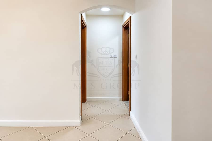 12 Minimalist Arched Hallway Interior. png