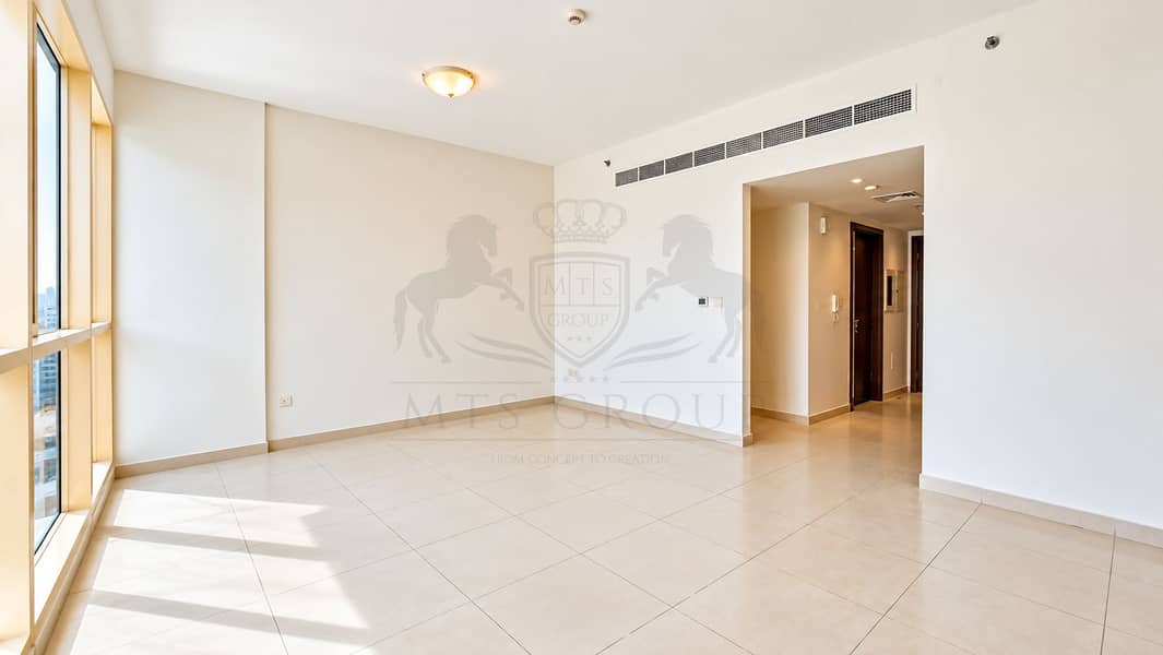 4 Bright Minimalist Apartment Interior. png