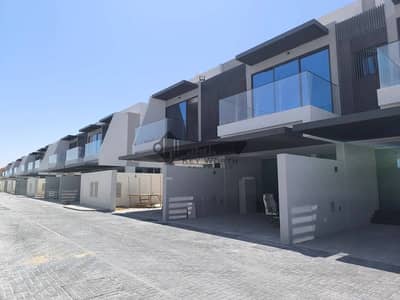 4 habitaciones Townhouse para en Venta en Dubai Industrial City, Dubai - Casa adosada en Dubai Industrial City,South Park Residences 2 by Wellington, 4 dormitorios, 2800000 AED - 16936402 4 habitaciones Townhouse para en Venta en Dubai Industrial City, Dubai - Casa adosada en Dubai Industrial City,South Park Residences 2 by Wellington, 4 dormitorios, 2800000 AED - 16936402