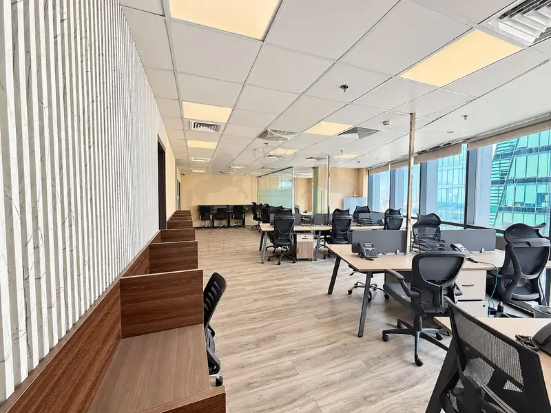 Near Metro | Furnished | High Floor