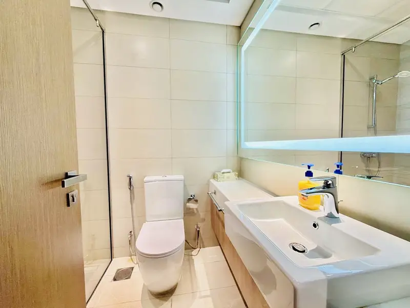 Semi Furnished Amazing 1/BR // Skyline View // Ready to Move // Call Now