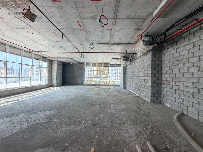 OFFICE | SHELL AND CORE PRIME LOCATION