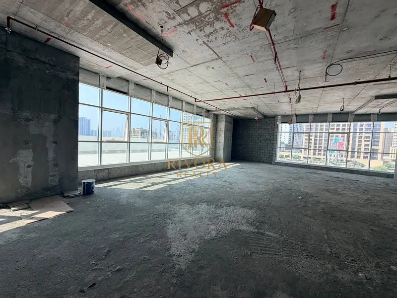 OFFICE | SHELL AND CORE PRIME LOCATION