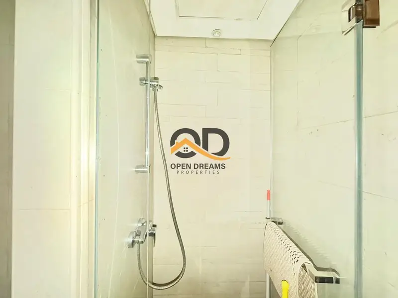 1-bedroom with terrace // Chiller Free // Spacious Layout