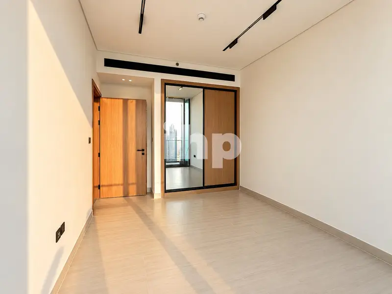 Unfurnished | Luxury 1 Bed | Ready to move