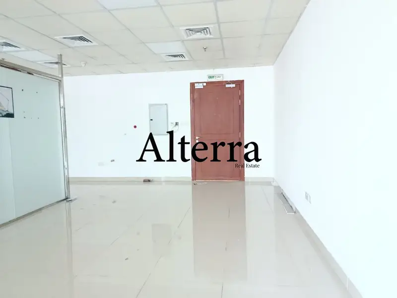 Fitted Office | Metropolis Tower | AVAILABLE TO MOVE IN