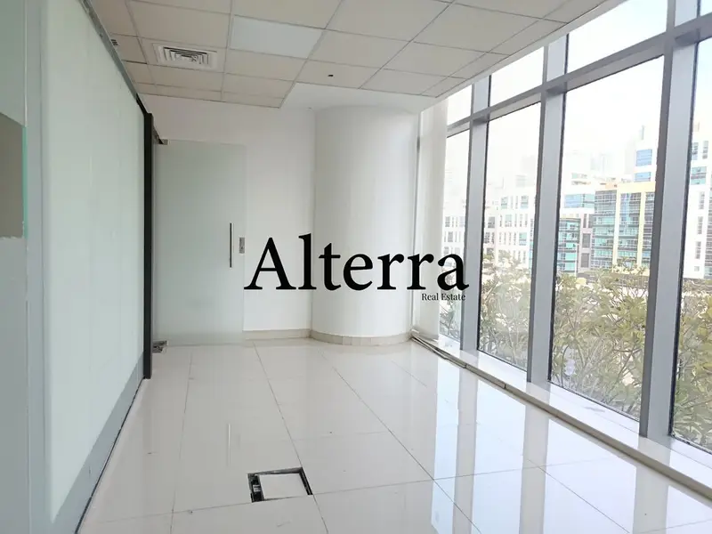 Fitted Office | Metropolis Tower | AVAILABLE TO MOVE IN