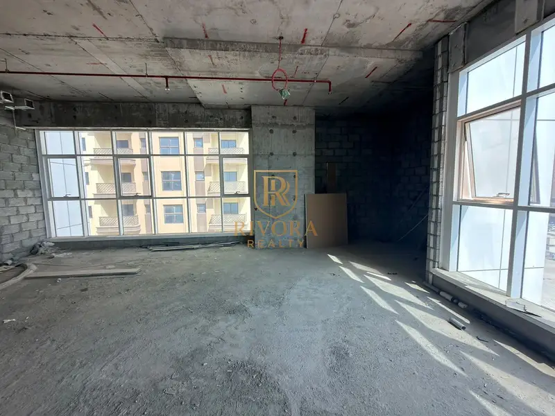 OFFICE | SHELL AND CORE | EASY HIGHWAY ACCESS
