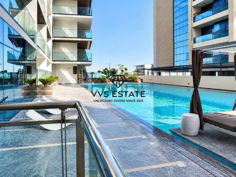 15 Modern Rooftop Poolside Retreat. png