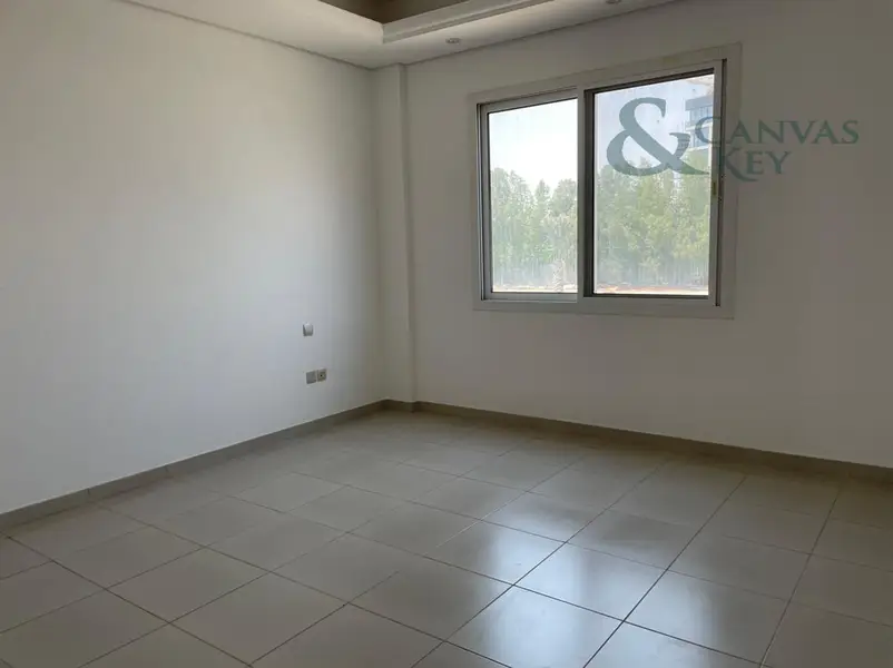 4BR FAMILY VILLA FOR SALE | LARGE PLOT GARDEN POOL