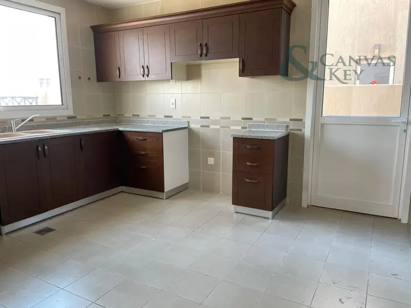 4BR FAMILY VILLA FOR SALE | LARGE PLOT GARDEN POOL