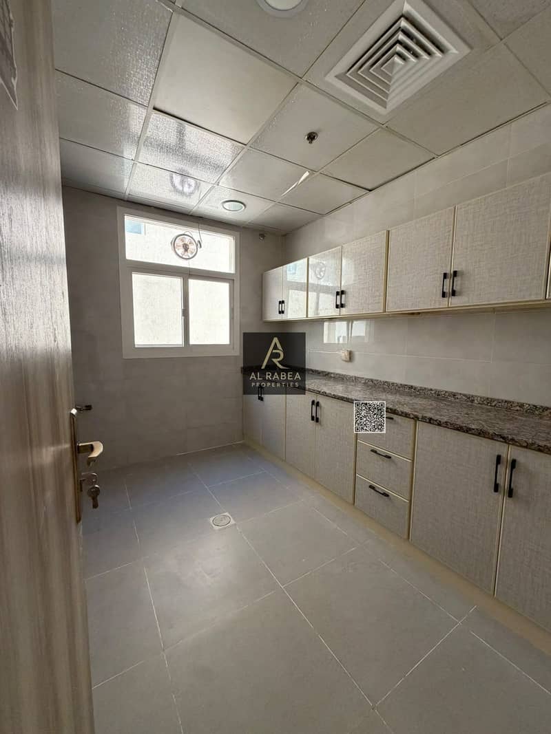 7 acb23e60-3d5d-4bc8-ad7a-dfaa231ebbb4. jpg