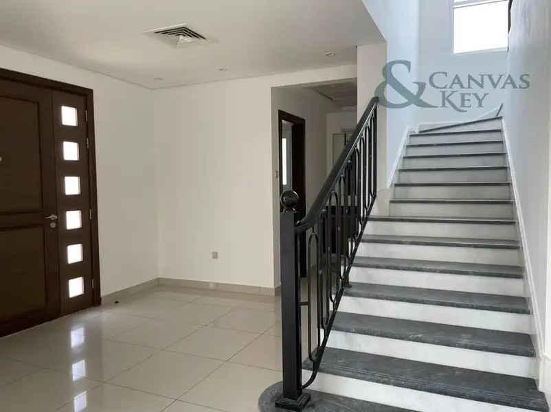 4BR FAMILY VILLA FOR SALE | LARGE PLOT GARDEN POOL
