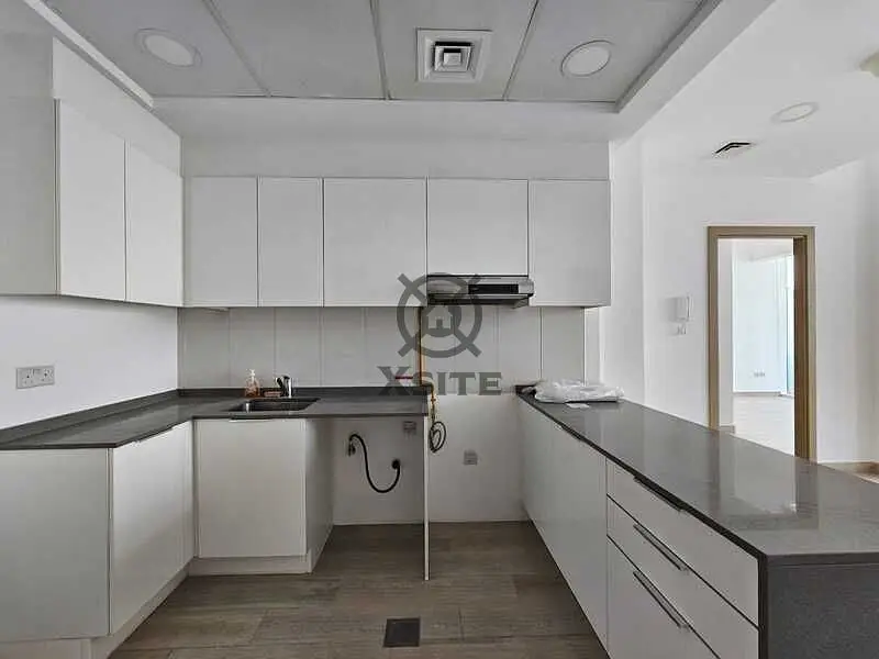Cozy 3 BR| Well Maintained |Ready to Move