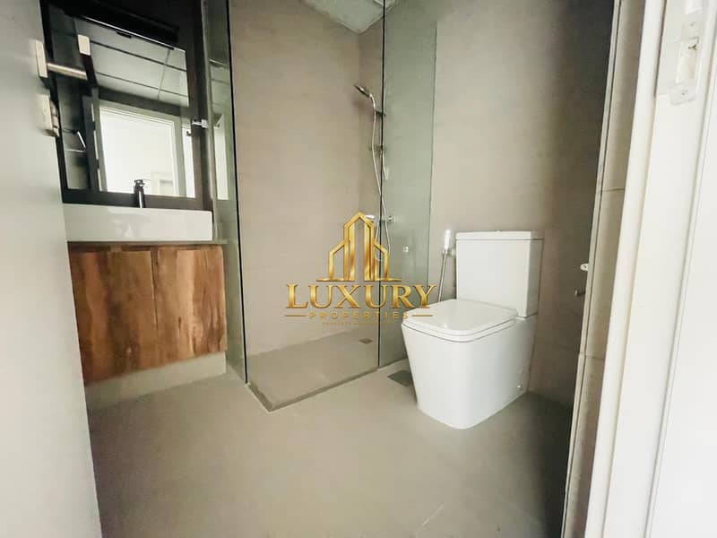 10 BRIGHT 1BHK WITH MODERN COUNTER KITCHEN | AL MAMSHA | AED 42K