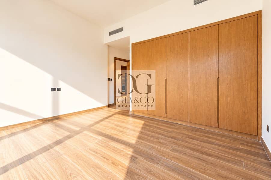11 Vacant | Lagoon Facing | Prime Location 11