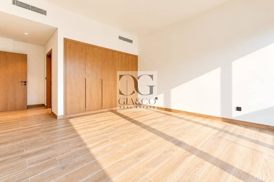 13 Vacant | Lagoon Facing | Prime Location 13