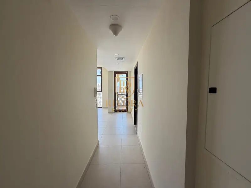 2 BHK | BALCONY | CLOSE TO METRO