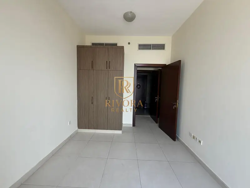 2 BHK | BALCONY | CLOSE TO METRO