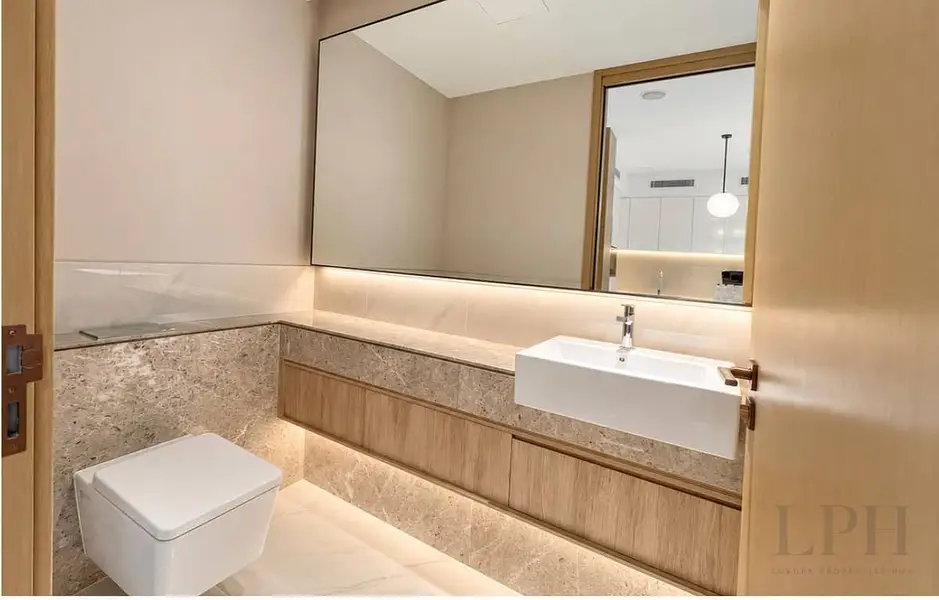 Furnished | Partial Creek And Park View | Balcony