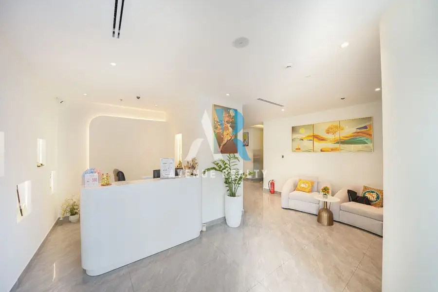 Rare Retail for Sale in Binary Tower | Premium Building | Premium Real Estate