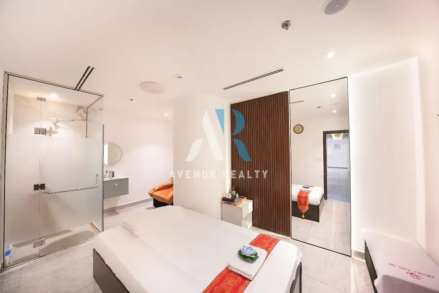 Rare Retail for Sale in Binary Tower | Premium Building | Premium Real Estate