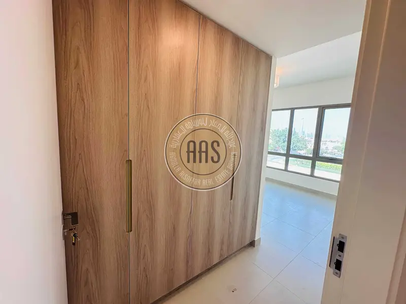 Luxary 4bhk+maidroom villa available for rent //Garden view villas //prime location
