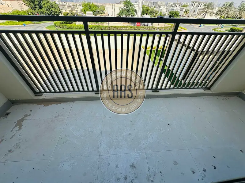 Luxary 4bhk+maidroom villa available for rent //Garden view villas //prime location
