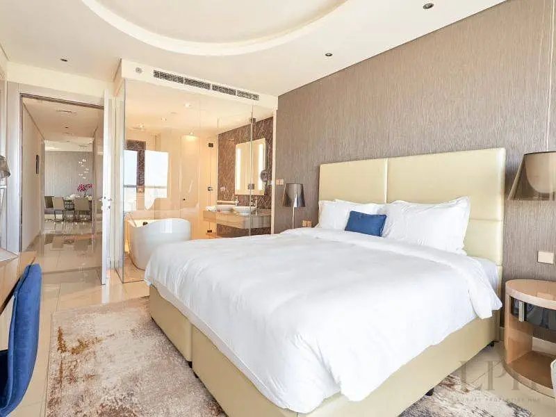 Burj View | Large Layout | Well-Maintained